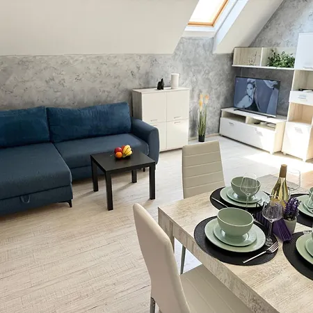 Artistic For 4 Guests In Burgas Stad