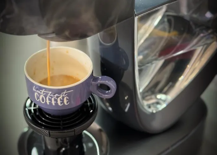 Artistic For 4 Guests In Apartment *