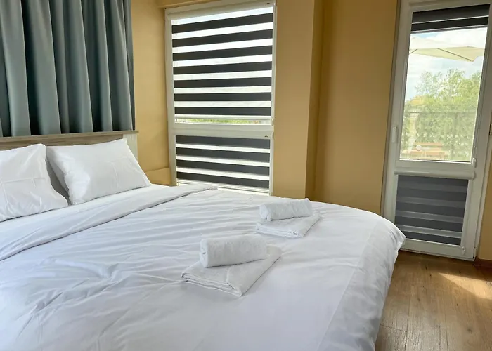 Artistic For 4 Guests In *