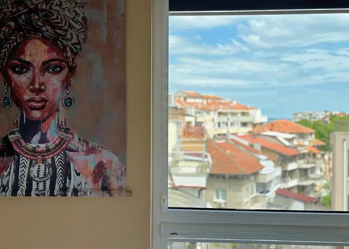 Artistic For 4 Guests In Apartment Burgas