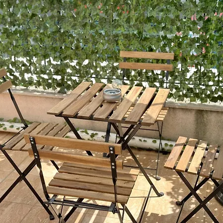 Appartement Artistic For 4 Guests In *