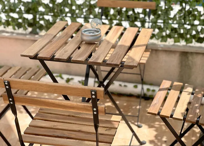 شقة Artistic For 4 Guests In